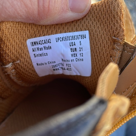 Wonder Nation Toddler Work Boots - Picture 6 of 9